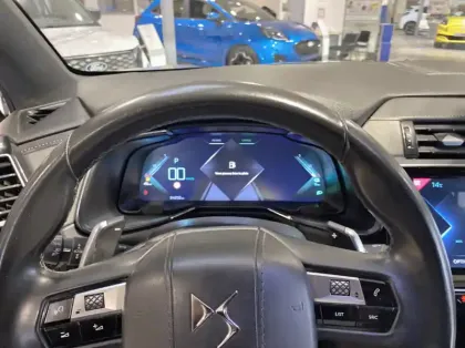 Photo 6 DS DS 7 E-TENSE 4x4 300ch Grand Chic