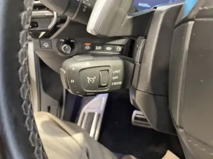 Photo 15 DS DS 7 E-TENSE 4x4 300ch Grand Chic