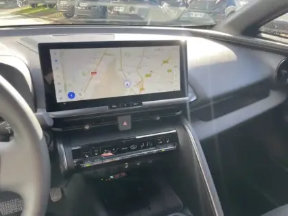 Photo 15 Toyota C-HR HYBRIDE NG 140 DESIGN PACKCONF MY25