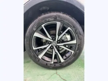 Photo 8 Toyota C-HR HYBRIDE NG 140 DESIGN PACKCONF MY25