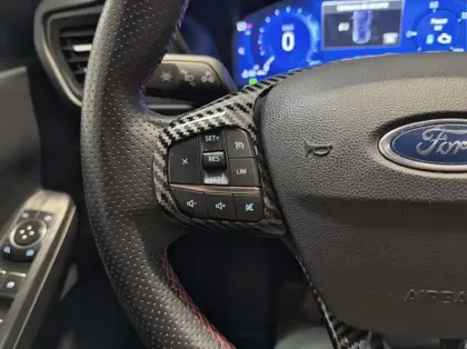 Photo 17 Ford Kuga 2.5 Duratec 190ch FHEV E85 ST-Line BVA