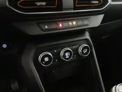 Photo 22 Dacia Sandero TCe 90 Stepway Confort