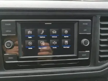 Photo 12 Volkswagen Crafter  Fg 35 L3H3 2.0 TDI 140ch Business Traction BVA8