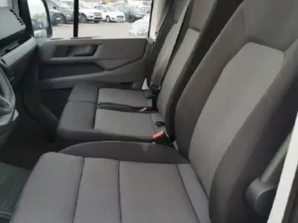 Photo 6 Volkswagen Crafter  Fg 35 L3H3 2.0 TDI 140ch Business Traction BVA8