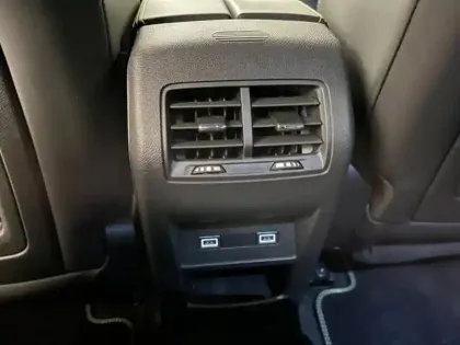 Photo 10 Peugeot 308  SW 1.2 Hybrid 145ch GT e-DCS6