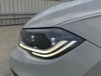 Photo 9 Volkswagen Polo  1.0 TSI 110ch R-Line DSG7