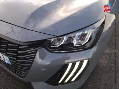 Photo 12 Peugeot 208  1.2 PureTech 100ch S&S Allure