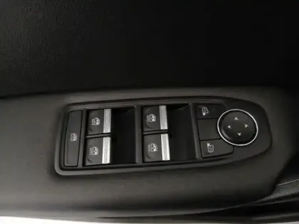 Photo 7 Renault Captur  1.0 TCe 90ch Evolution