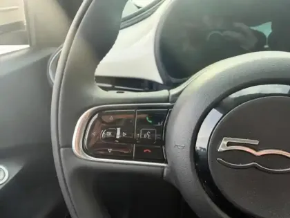 Photo 12 Fiat 500  e 95ch Pack Confort MY23