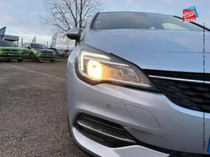 Photo 12 Opel Astra  1.2 Turbo 110ch