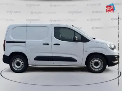 Photo 18 Opel Combo Cargo  M 800kg Electrique 136ch Batterie 51 kWh