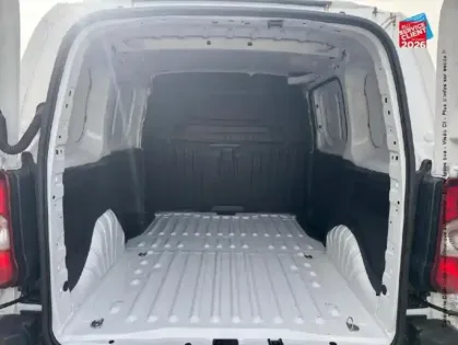 Photo 28 Opel Combo Cargo  M 800kg Electrique 136ch Batterie 51 kWh