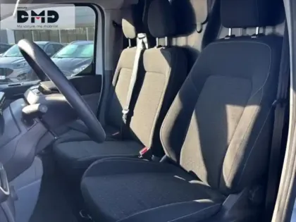 Photo 8 Ford Custom Gén. II Ph1 Trend 1