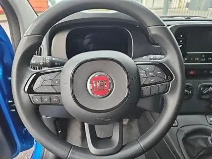 Photo 11 Fiat Panda  Classic 1.0 70ch BSG S&S City