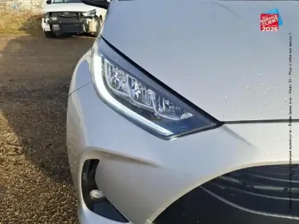 Photo 27 Toyota Yaris  116h Design 5p