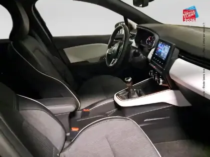 Photo 19 Renault Clio  1.0 TCe 90ch Techno Camera