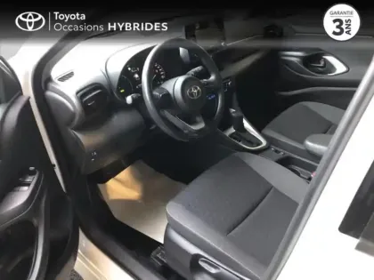 Photo 10 Toyota Yaris  116h Dynamic 5p MY22