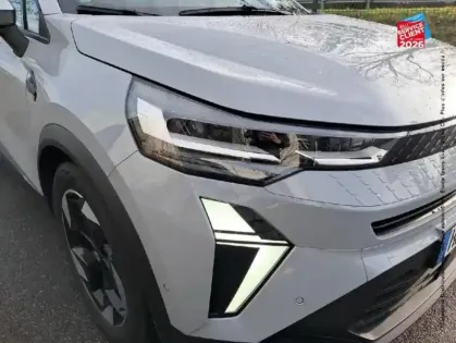 Photo 12 Renault Captur  1.6 E-Tech full hybrid 145ch Techno