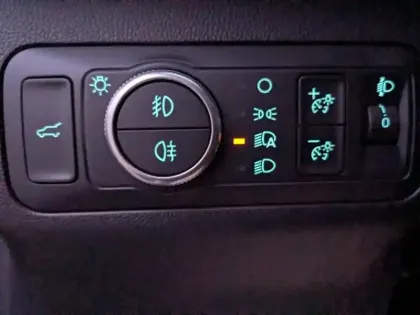 Photo 10 Ford Kuga  2.0 EcoBlue 150ch mHEV Titanium 1ère main