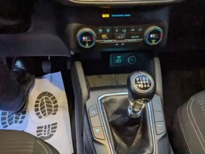 Photo 14 Ford Kuga  2.0 EcoBlue 150ch mHEV Titanium 1ère main