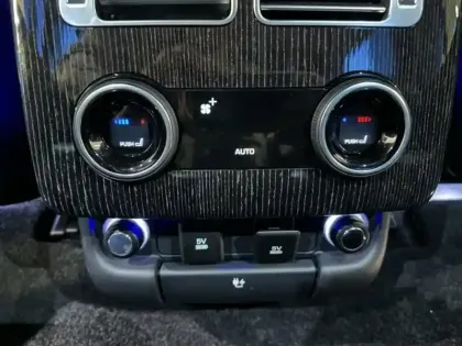 Photo 12 Land rover Range Rover  5.0 V8 S/C 525ch Autobiography LWB Mark VIII