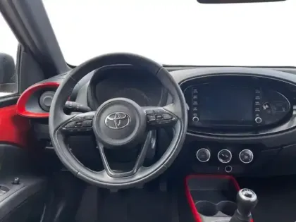 Photo 11 Toyota Aygo  X 1.0 VVT-i 72ch Design
