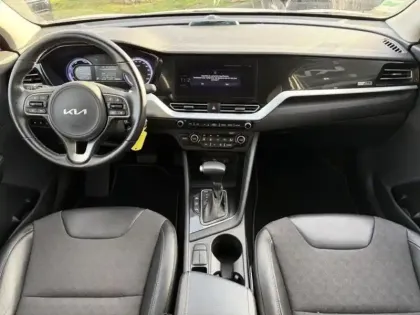 Photo 12 Kia Niro  1.6 GDi 105ch ISG + Plug-In 60.5ch Active DCT6 MY22