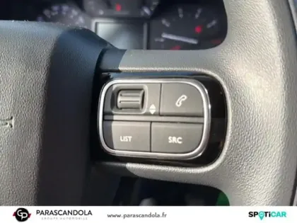 Photo 12 Citroën C3  1.2 PureTech 83ch S&S Shine