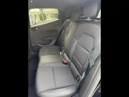 Photo 8 Renault Clio  1.6 E-Tech 145ch full hybrid esprit Alpine - 24