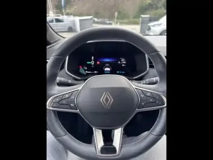 Photo 14 Renault Clio  1.6 E-Tech 145ch full hybrid esprit Alpine - 24