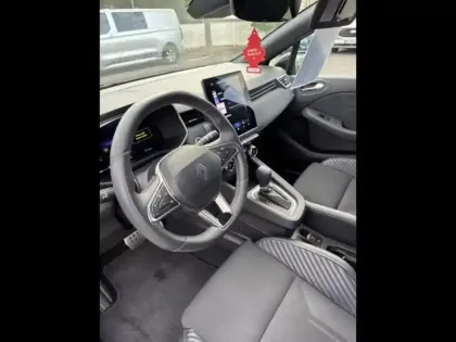 Photo 6 Renault Clio  1.6 E-Tech 145ch full hybrid esprit Alpine - 24