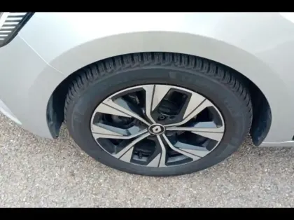 Photo 10 Renault Clio  1.5 Blue dCi 100ch Evolution