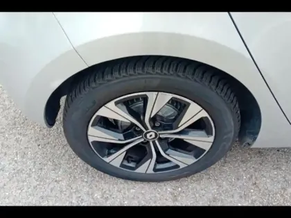 Photo 6 Renault Clio  1.5 Blue dCi 100ch Evolution