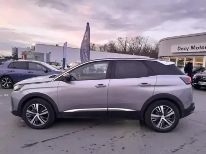 Photo 8 Peugeot 3008  Hybrid 136ch Allure Pack e-DCS6