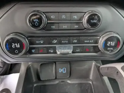 Photo 13 Ford Bronco Gén. I Ph1 Outer Banks 5