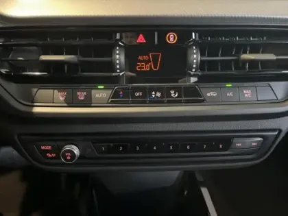 Photo 11 BMW Serie 1 Série 1 120iA 178ch M Sport DKG7 9cv