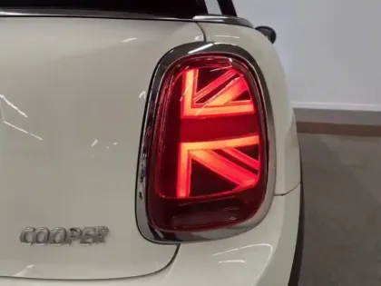 Photo 8 Mini Mini cabrio Cabrio Cooper 136ch John Cooper Works BVA7 Euro6d-T