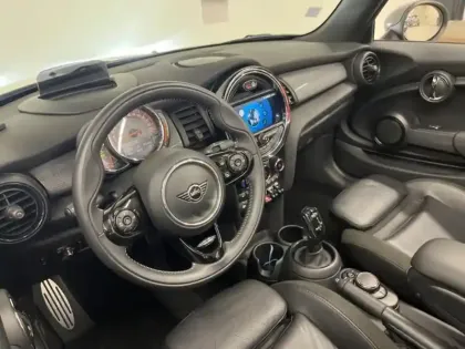 Photo 5 Mini Mini cabrio Cabrio Cooper 136ch John Cooper Works BVA7 Euro6d-T