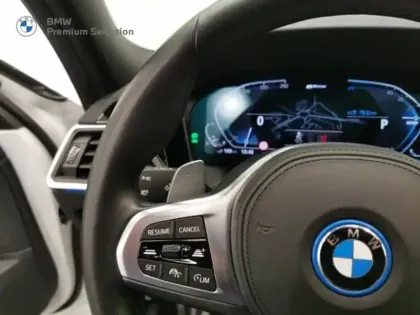 Photo 13 BMW Serie 3 Série 3 Touring 330eA 292ch M Sport