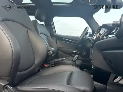 Photo 8 Mini Mini  5 Portes Cooper 136ch Edition Premium Plus BVA7