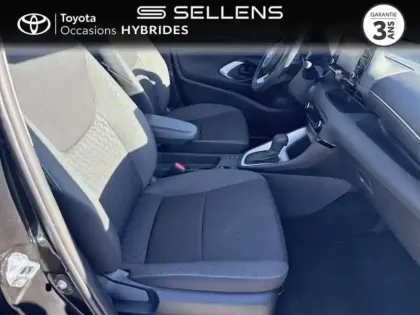 Photo 5 Toyota Yaris  116h Dynamic 5p MY22