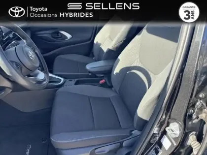 Photo 10 Toyota Yaris  116h Dynamic 5p MY22