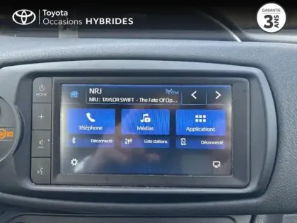 Photo 14 Toyota Yaris  100h Dynamic 5p RC19