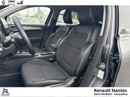 Photo 25 Renault Arkana  1.3 TCe mild hybrid 140ch Techno EDC -22