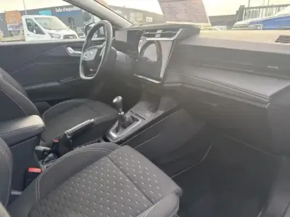 Photo 10 Ford Puma  1.0 EcoBoost Hybrid 125 ch Titanium S&S