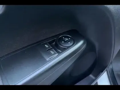 Photo 14 Ford Transit Courier  1.5 TDCI 75ch Stop&Start Trend Business