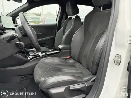 Photo 8 Peugeot 208  e- 136ch GT Pack