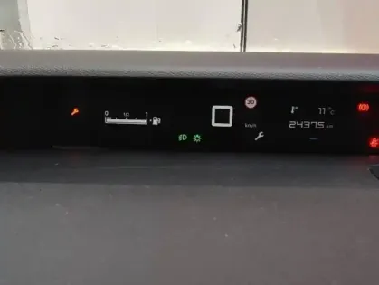 Photo 26 Citroën C3  1.2 Turbo 100ch MAX