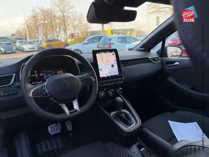 Photo 14 Renault Clio  1.6 E-Tech 145ch full hybrid esprit Alpine - 25