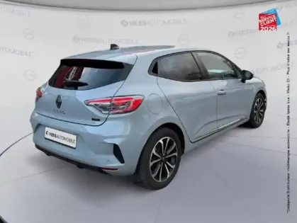 Photo 5 Renault Clio  1.6 E-Tech 145ch full hybrid Techno - 24